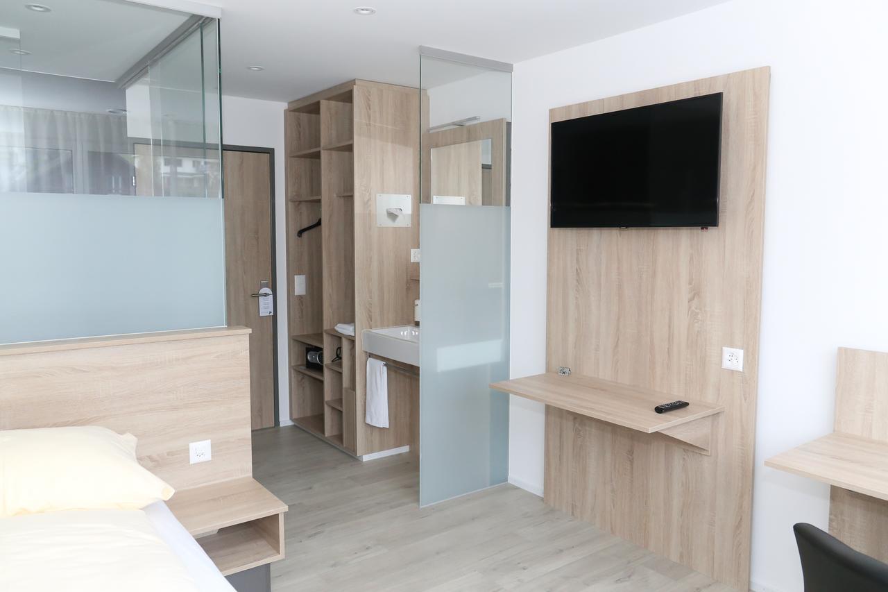 Hotel Traube Garni Küttigen Kültér fotó