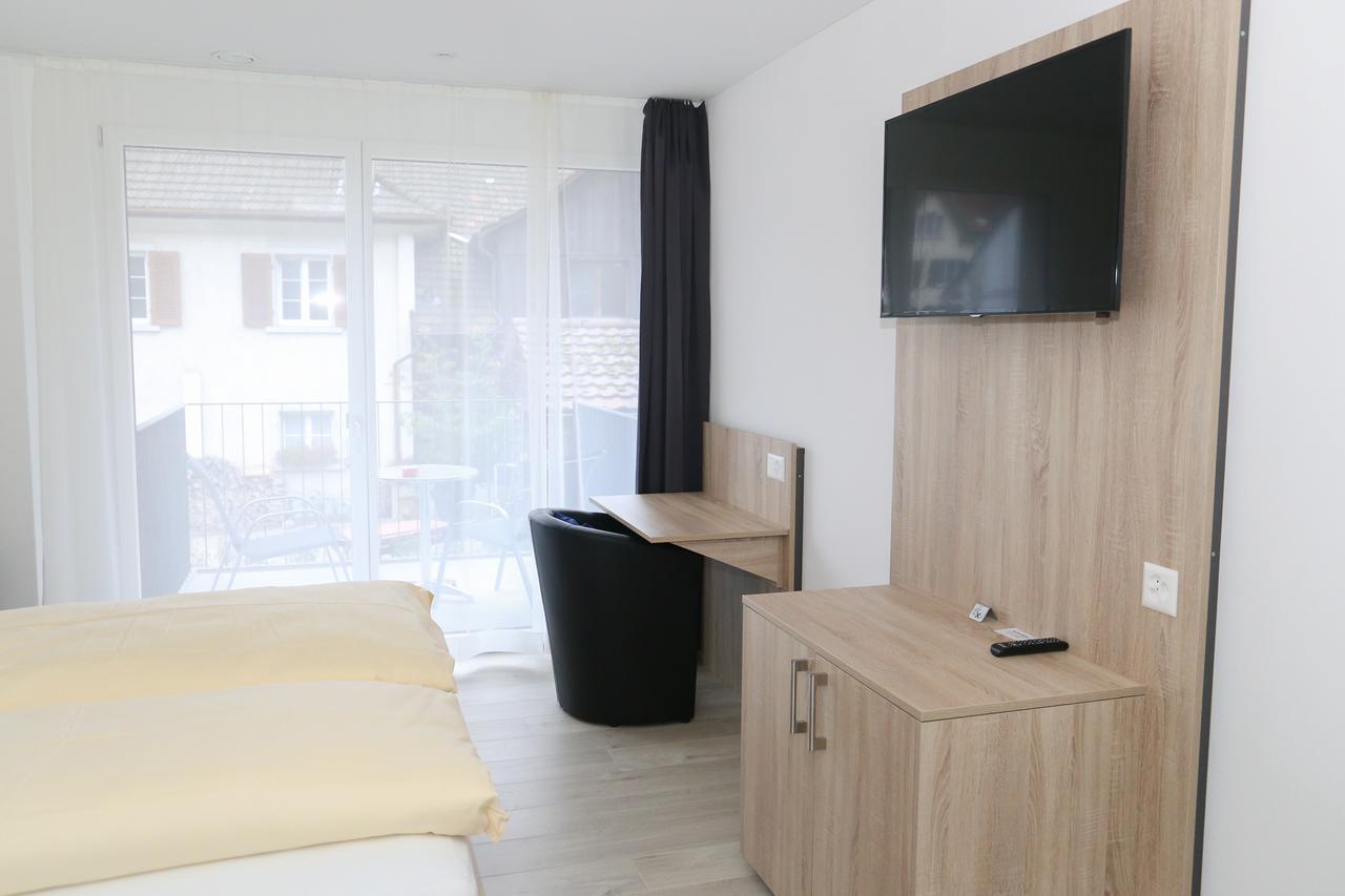 Hotel Traube Garni Küttigen Kültér fotó